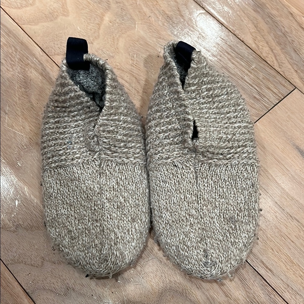 Bombas Textured Knit Slippers in Gray